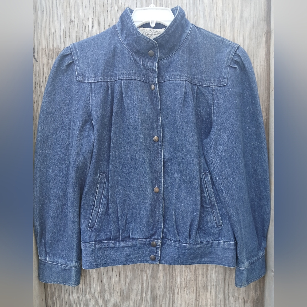Classic Learsi Blue Jean Jacket, Size Large